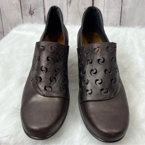 Naot Precious Brown Leather Bootie 10 - Picture 4 of 13